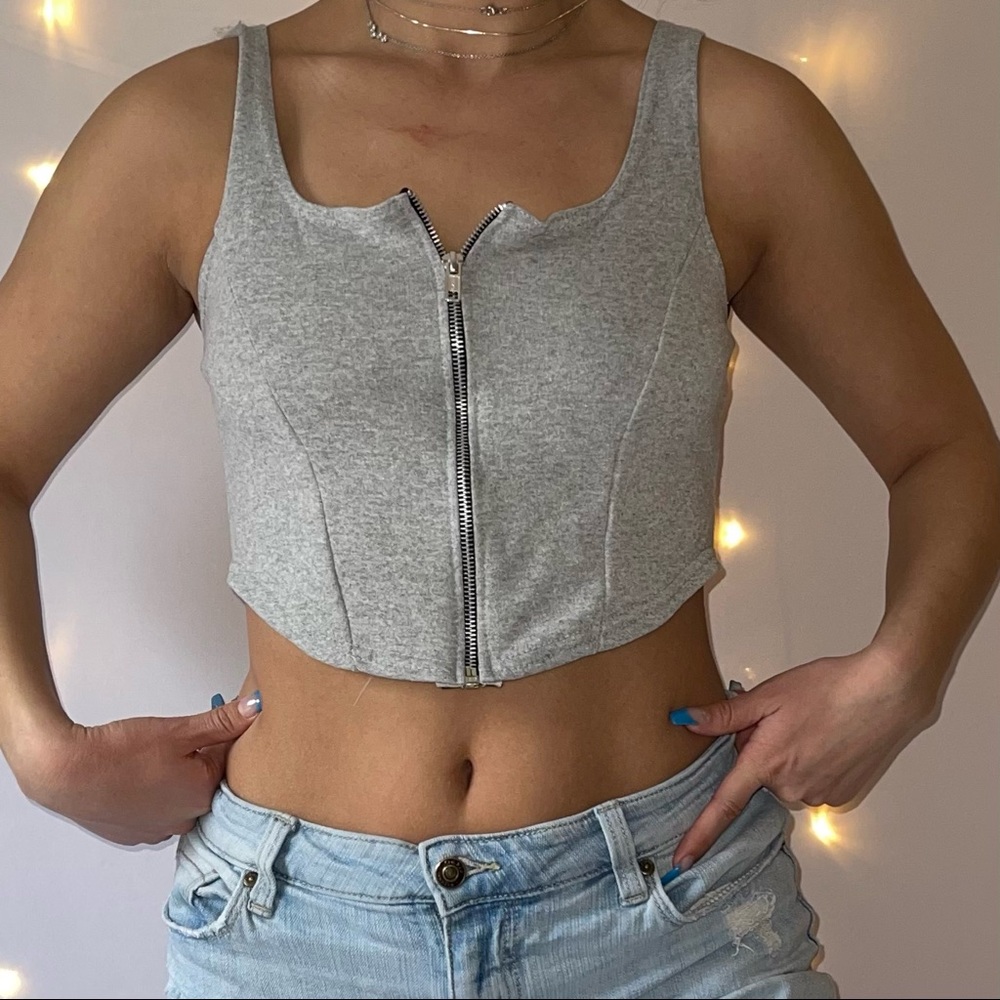 Zip-up Grey Crop Top